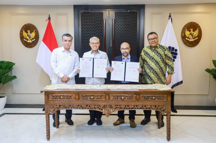 Perkuat Komunikasi Publik, Kemnaker Gandeng IKA FIKOM UNPAD